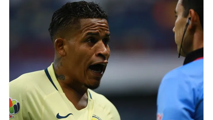 Michael Arroyo, lejos del profesionalismo pero cerca del futbol