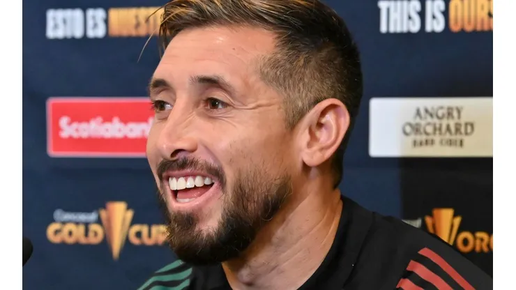 Héctor Herrera es buscado por Valencia de España.