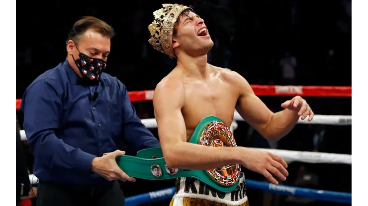 De la Hoya dijo que no sabe nada de Ryan Garcia.