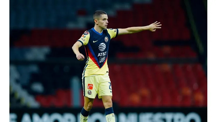 Álvaro Fidalgo usó el número 22 en su primer torneo con el América.