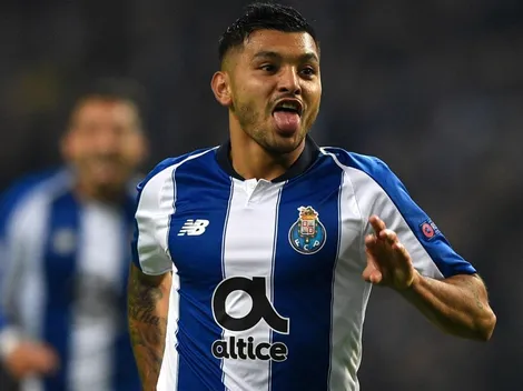 Tecatito Corona, entre los nominados para quedarse con el premio al Mejor Jugador de Portugal