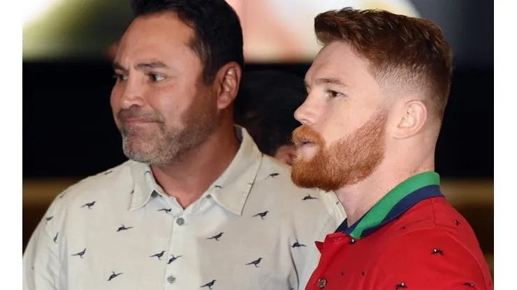 De la Hoya está triste por la forma en la que se fue Canelo. (Foto: Getty)