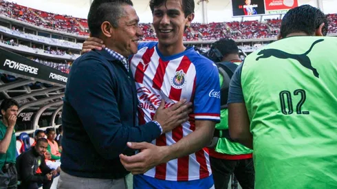 Macías recibió la bendición de Nacho Ambriz. (Foto: Imago 7)