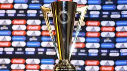 Trofeo de campeón de la Copa Oro 2021