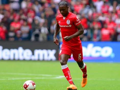 Aníbal Chalá no entra en los planes de Toluca: seguirá en Europa