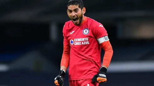 José de Jesús Corona renovó con Cruz Azul pero no escondió su deseo a futuro