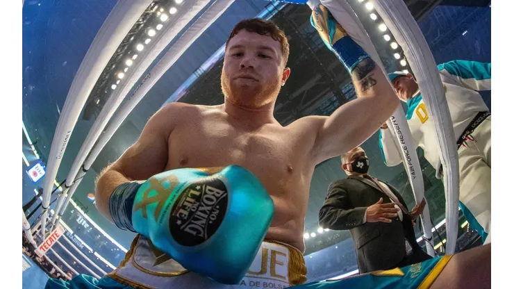 Canelo Álvarez descarta una división, ahora y para siempre