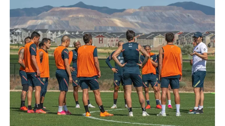 América se prepara para disputar amistosos.