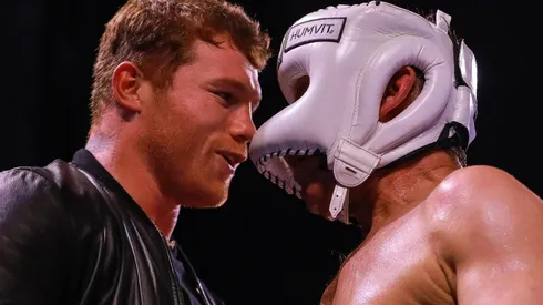 Reynoso no ocultó su emoción ante las palabras de Chávez sobre Canelo. (Foto: Getty)