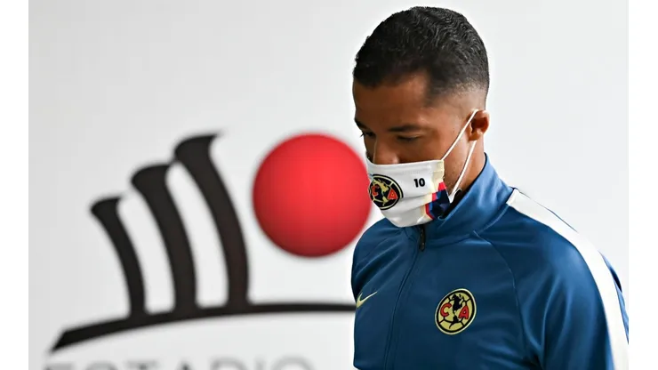 El paso de Gio Dos Santos por América fue pura frustración.