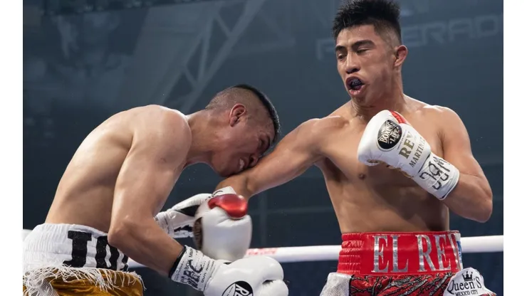 Martínez regresó con un tremendo KO. (TW: @DAZNBoxing)