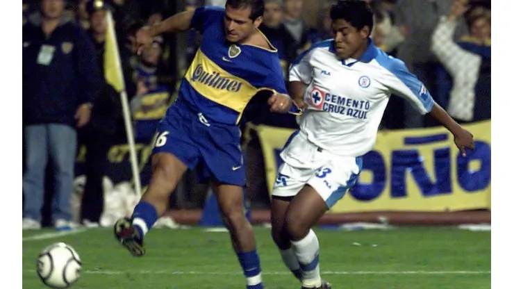 Melvin Brown contra Marcelo Delgado en La Bombonera. (Foto: JamMedia)