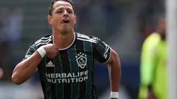 Chicharito anotó un golazo para LA Galaxy. (Foto: Getty)