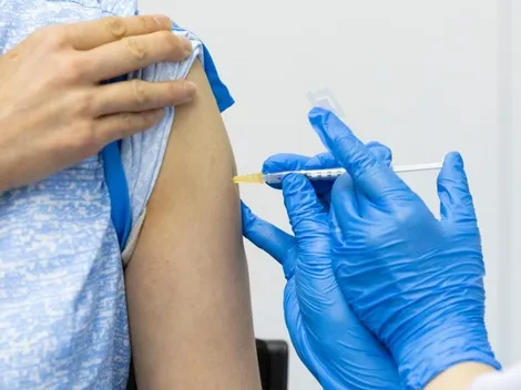 Segunda dosis de la vacuna para los adultos de 50 a 59 años