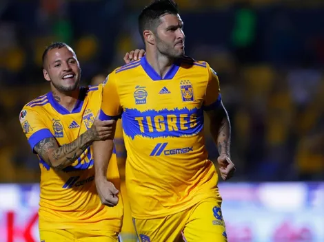 Imperdible: André-Pierre Gignac presumió foto con Christian Nodal