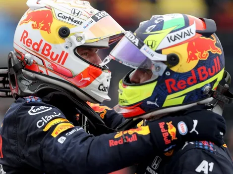 VIDEO: El gesto de Checo y Verstappen que muestra la unión en Red Bull