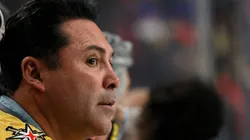 Oscar De La Hoya incluyó a Floyd Mayweather en su anuncio de tres peleas