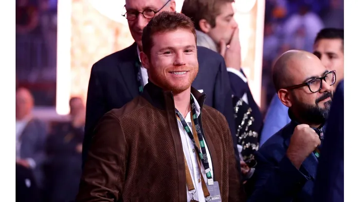 Canelo Álvarez se rindió ante el César. (Getty)