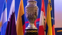 El trofeo de la Copa América espera por un nuevo ganador.