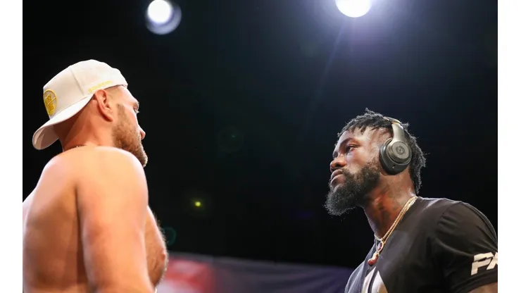 Así fue el cara a cara entre Tyson Fury y Deontay Wilder. (Foto: Getty)