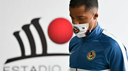 Los fanáticos estallaron de alegría por la salida de Gio Dos Santos. (Foto: Imago 7)