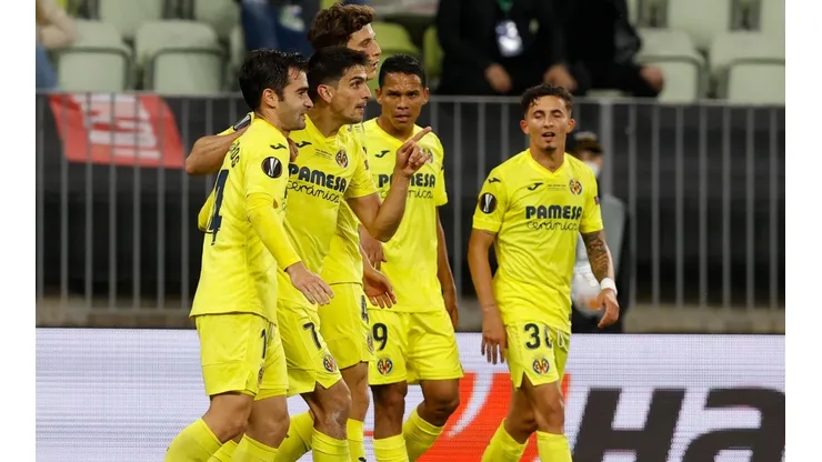 Carlos Bacca quedó en libertad de acción para este verano