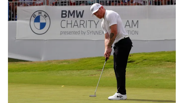 Canelo Álvarez ganó un título más, ¡pero ahora en golf!