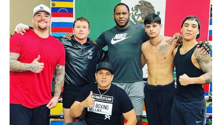 Un miembro del Canelo Team peleará en la cartelera de Tyson Fury vs Deontay Wilder