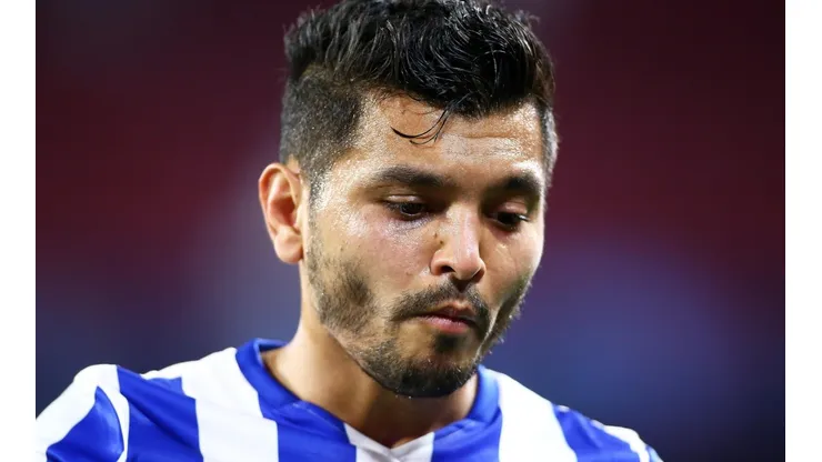 Jesús 'Tecatito' Corona no asegura su continuidad en el Porto.