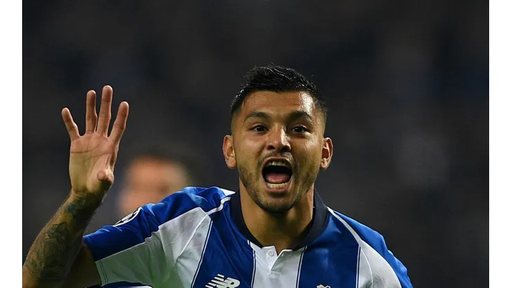 Es casi un hecho que Corona saldrá de Porto en esta temporada.