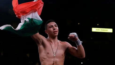 Munguia cerró su campamento para su próxima pelea.