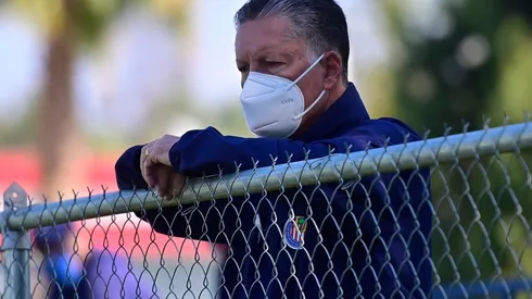 Ricardo Peláez tendría amarrado a su primer refuerzo para Chivas