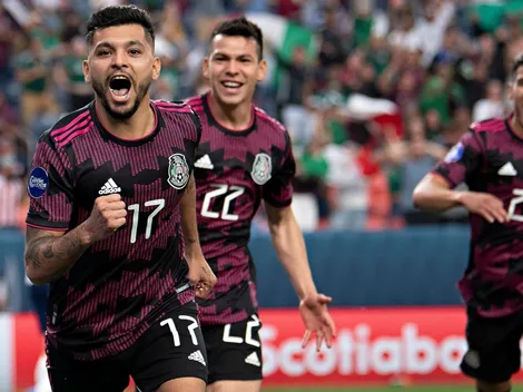 Tecatito Corona aprovechó un blooper y marcó para México
