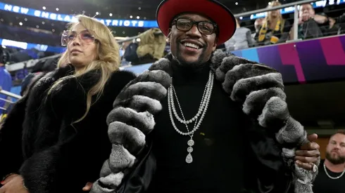 Mayweather ganará el triple de lo que ganó Canelo Álvarez.