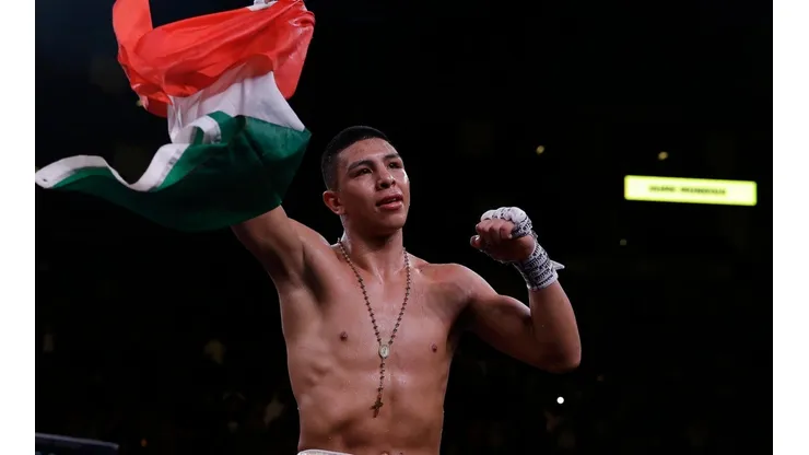 A Munguia se le cae el rival a dos semanas de su pelea.