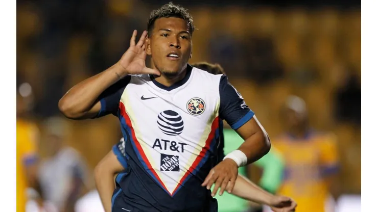 Boca Juniors aún insiste por quedarse con Roger Martínez