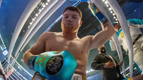 ESPN puso a Canelo Álvarez como el mejor de la actualidad.