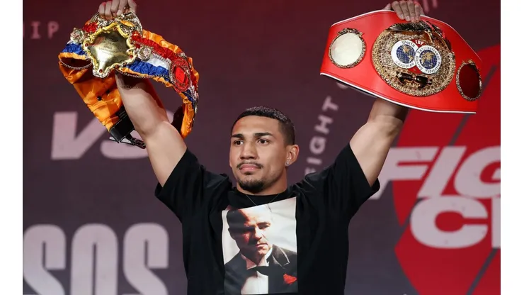 Teófimo López avisó que quiere a un campeón mundial después de Kambosos