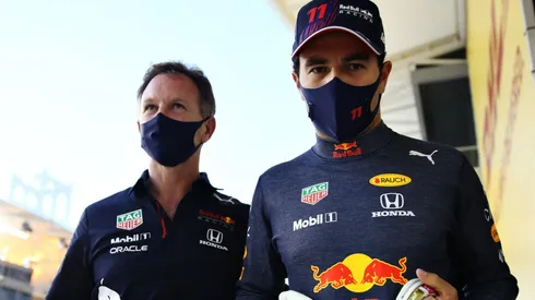 Checo Pérez y Christian Horner, de Red Bull Racing. Foto: Getty Images