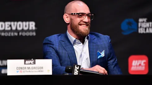 McGregor recibió varios tiros de Usman.