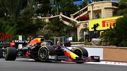 Checo Pérez tuvo una gran remontada en un GP de Mónaco con sucesos inesperados