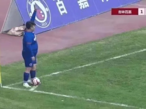 Papelón: Así juega el hijo del magnate chino que obliga al DT a incluirlo