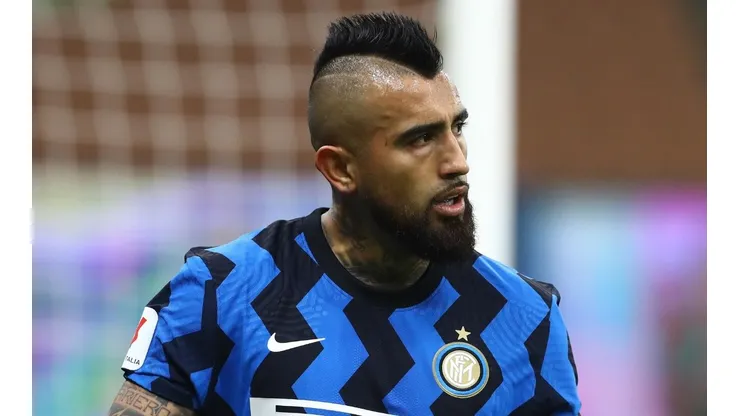 Arturo Vidal quisiera jugar en América.