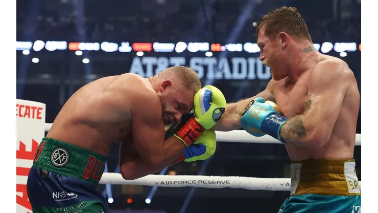 Revelan lo que realmente quiso hacer Saunders cuando llegó a la esquina tras el octavo round