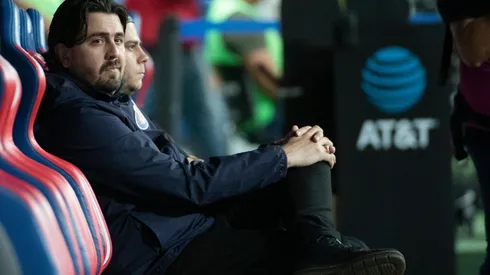 Amaury Vergara buscaría refuerzo para Chivas en Estados Unidos