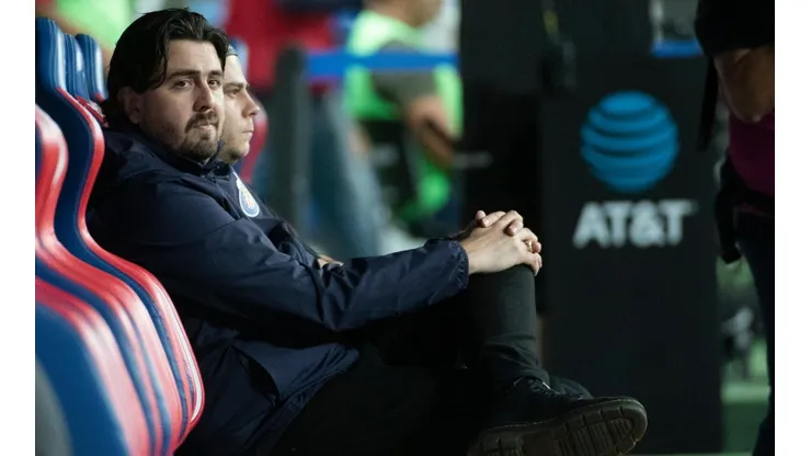 Amaury Vergara buscaría refuerzo para Chivas en Estados Unidos