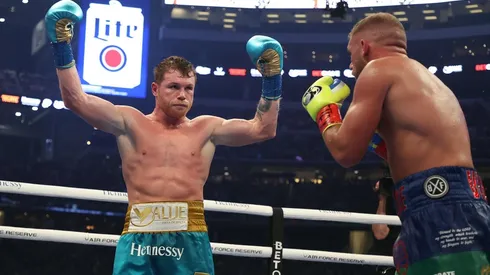 Para Canelo Álvarez será más sencillo Caleb Plant que Saunders, según Benavídez