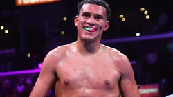 Benavidez dijo que sabe cómo derrotar a Canelo Álvarez.