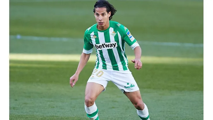 Diego Lainez y una gran jugada frente a Granada.