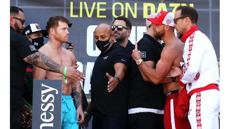 Canelo destruyó a Saunders con un mensaje.